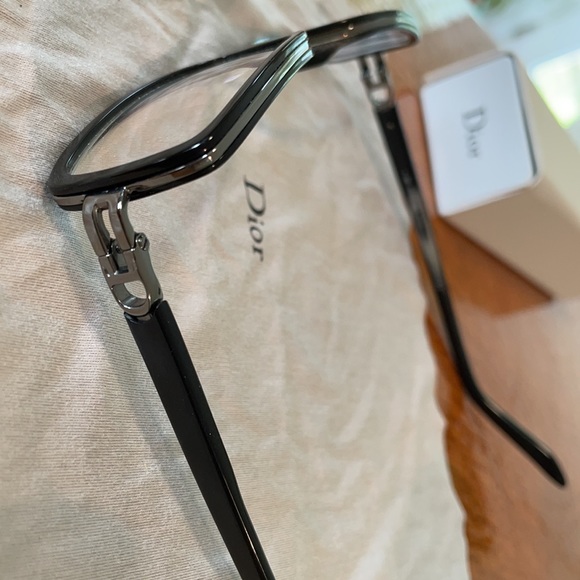 Dior glasses , original never use os change lenses - Picture 5 of 8